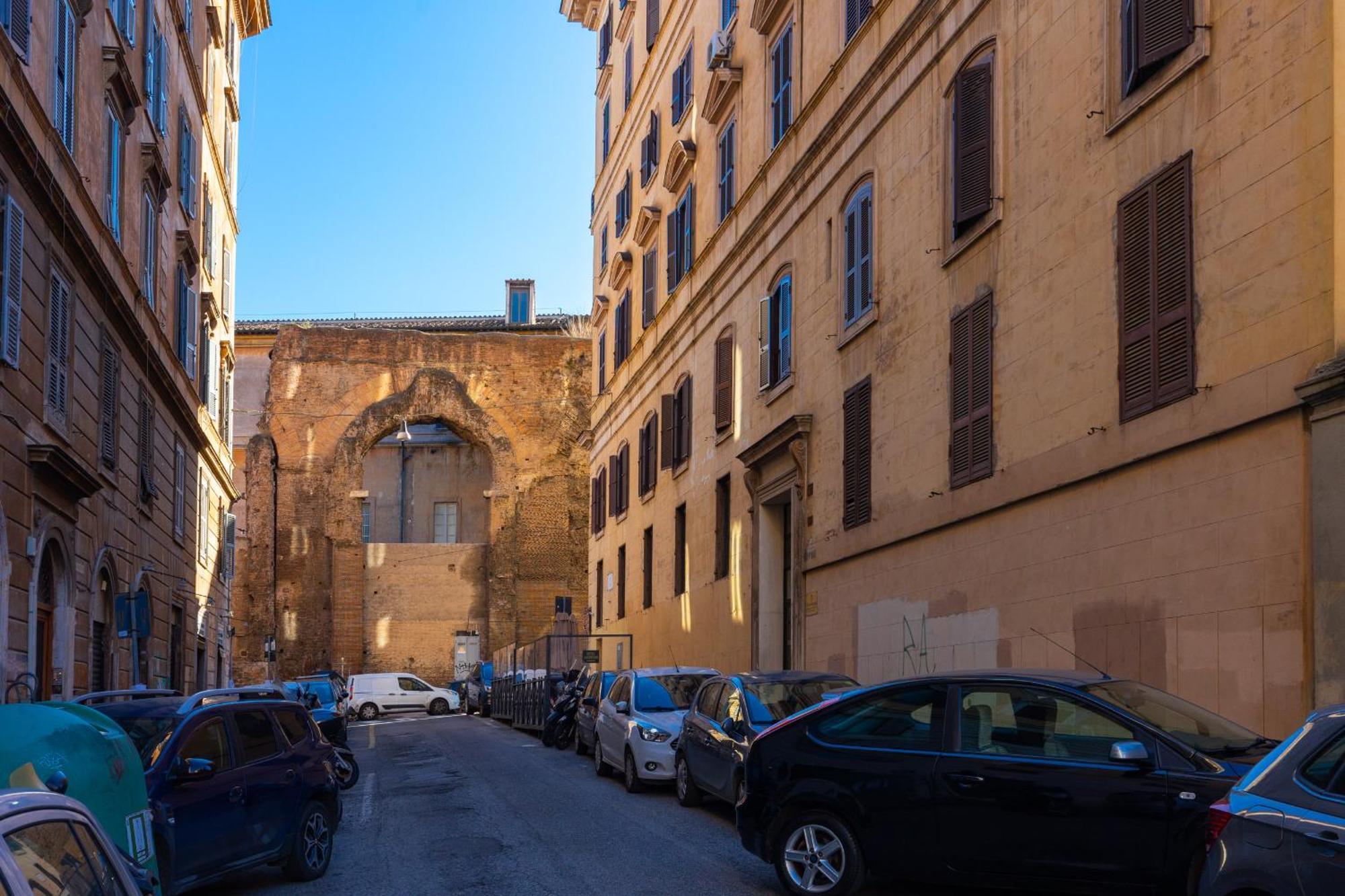 Roma E Il Pittore Kültér fotó